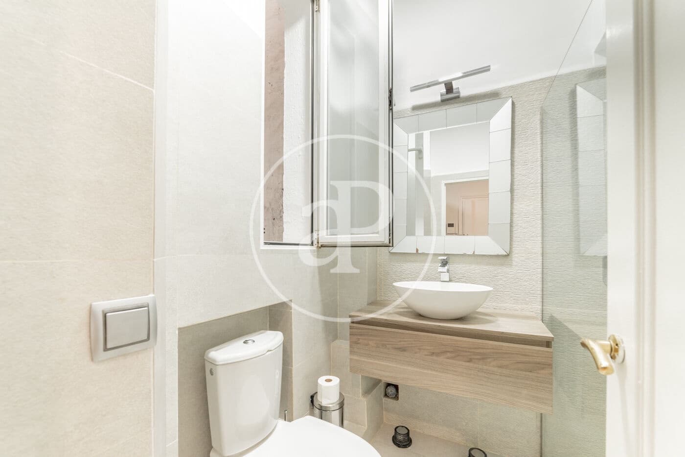 1 bedroom Apartment for rent in Madrid city - € 1,800 (Ref: 9232910)