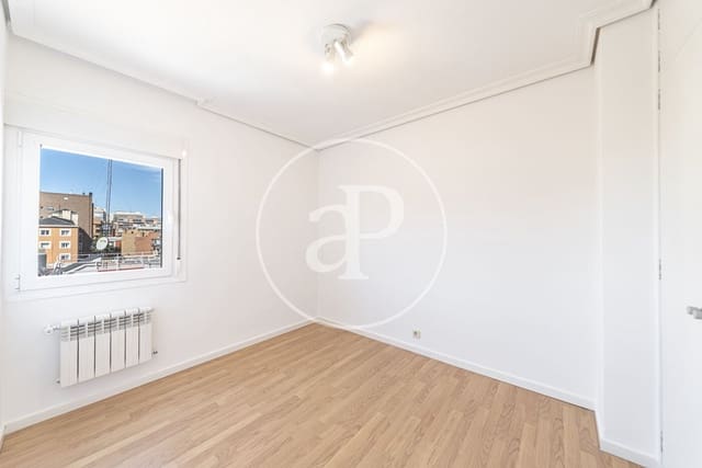 Apartamento de 2 habitaciones en Nueva España, Madrid ciudad en alquiler con piscina garaje - 1.850 € (Ref: 9232911)