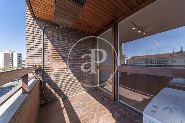 Apartamento de 2 habitaciones en Nueva España, Madrid ciudad en alquiler con piscina garaje - 1.850 € (Ref: 9232911)