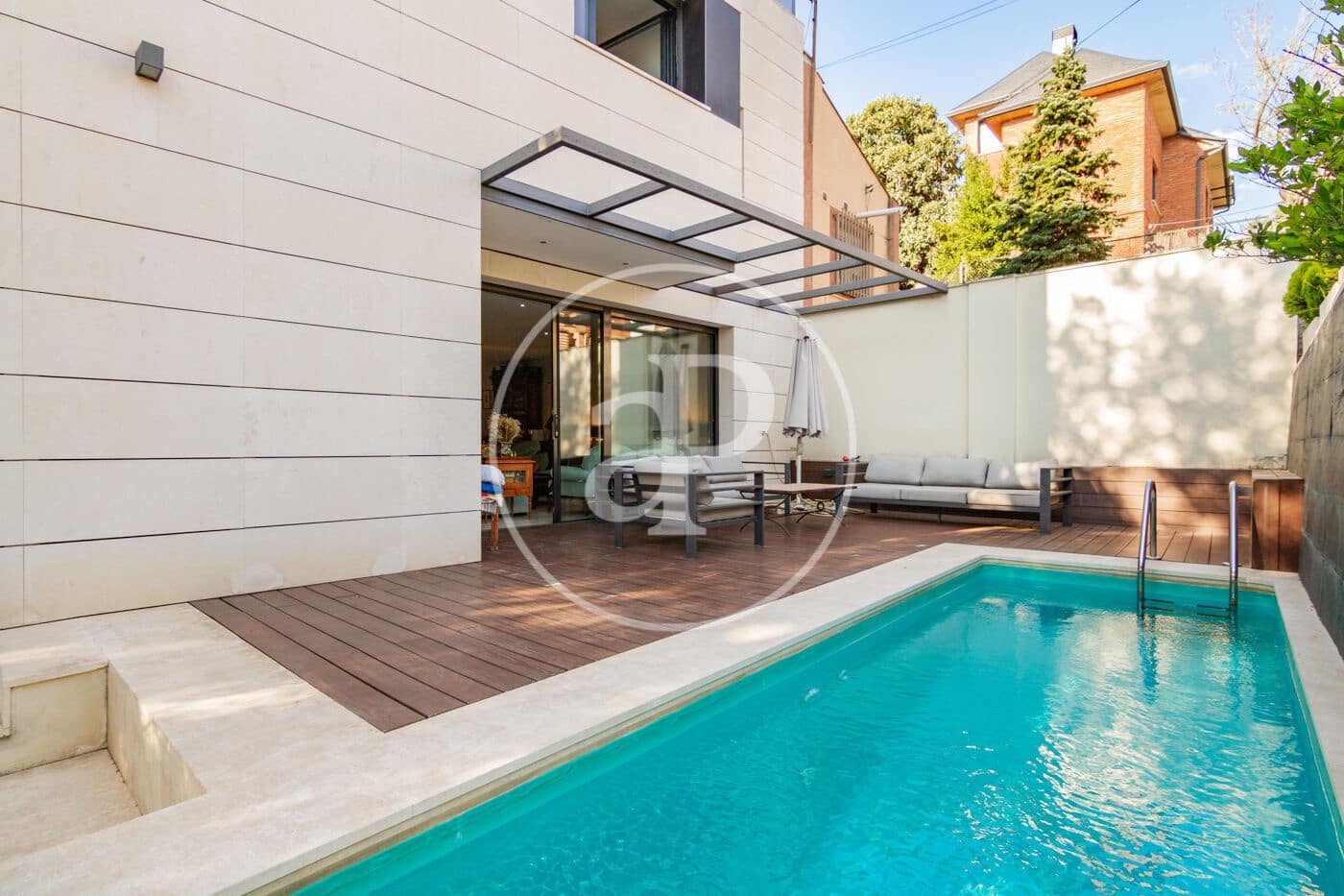 6 bedroom Villa for sale in Madrid city with pool - € 2,550,000 (Ref: 9232912)