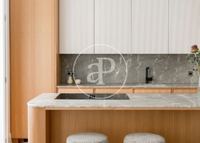 Apartamento de 3 habitaciones en Justicia, Madrid ciudad en venta - 3.800.000 € (Ref: 9236895)