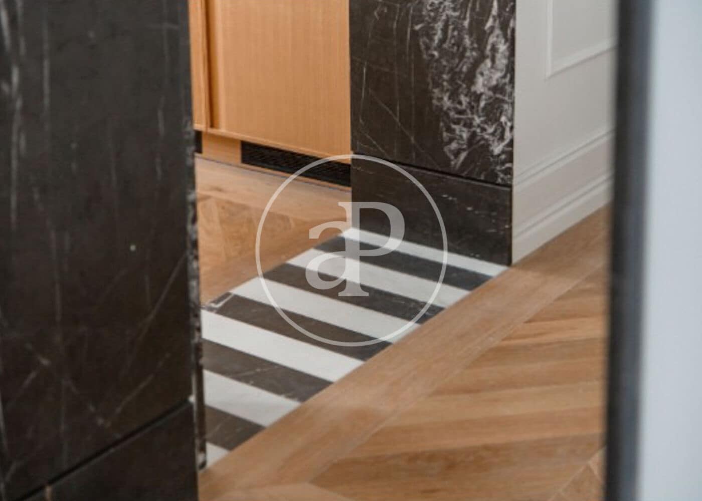 Apartamento de 3 habitaciones en Madrid ciudad en venta - 3.800.000 € (Ref: 9236895)