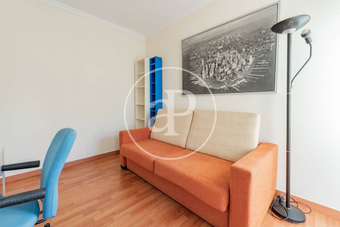 2 bedroom Apartment for rent in Madrid city with garage - € 2,100 (Ref: 9236897)