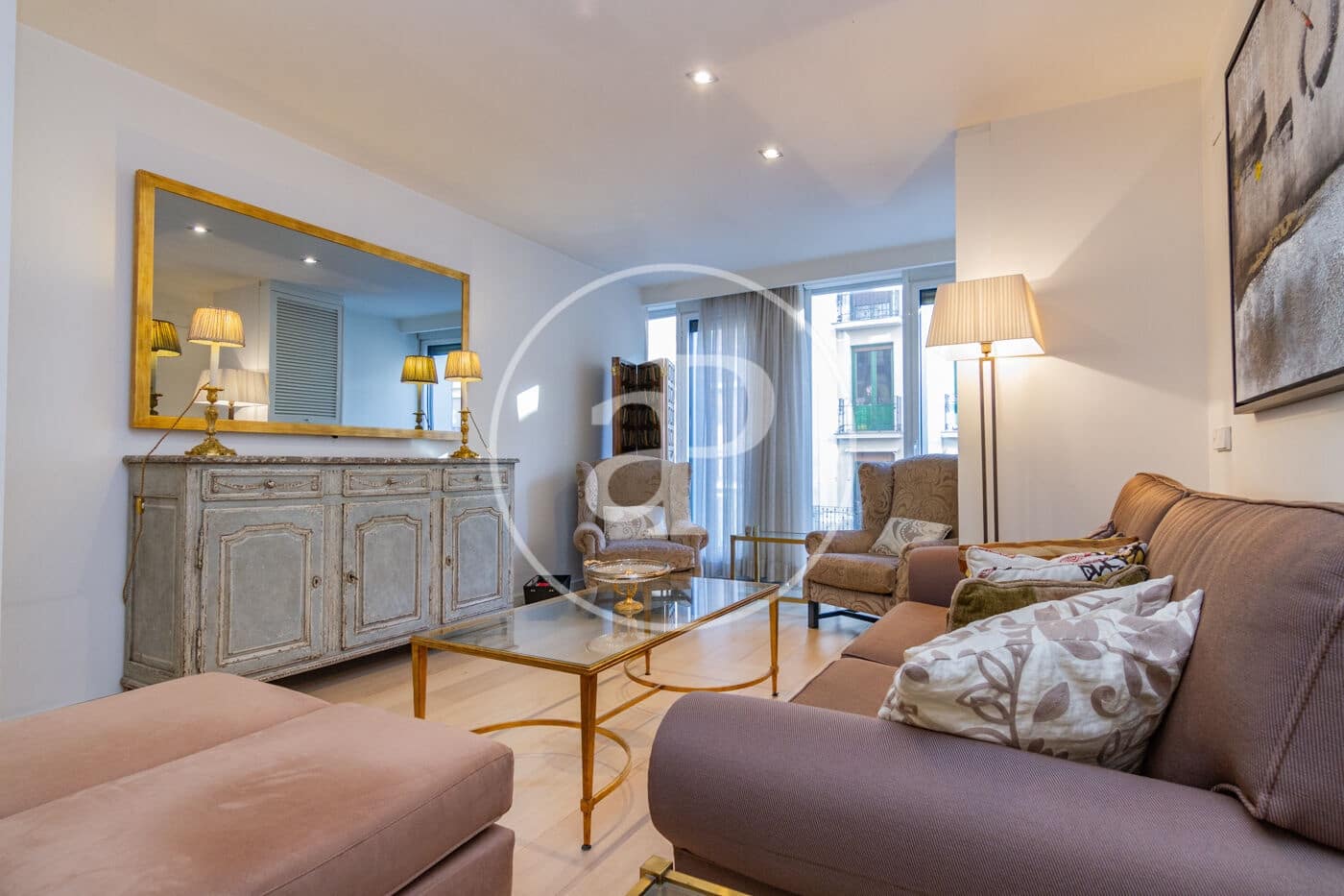 1 soverom Leilighet til leie i Madrid by med garasje - € 3 700 (Ref: 9236898)