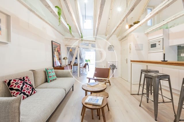 1 makuuhuone Huoneisto vuokrattavana paikassa Cortes, Madrid kaupunki - 1 900 € (Ref: 9236900)