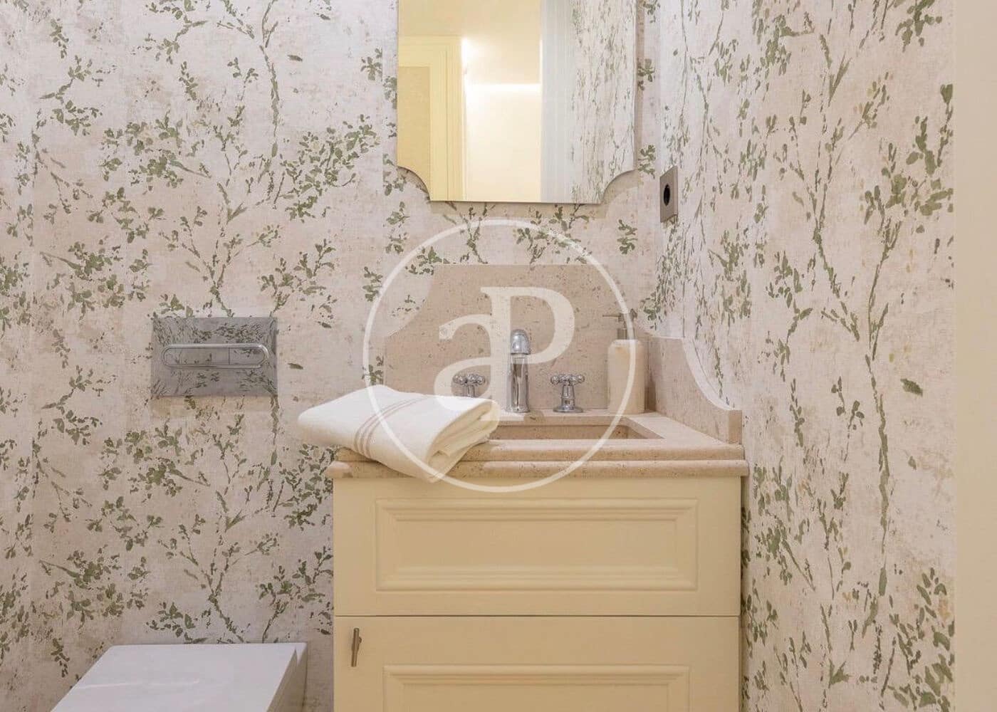 3 bedroom Apartment for sale in Madrid city - € 2,600,000 (Ref: 9236901)