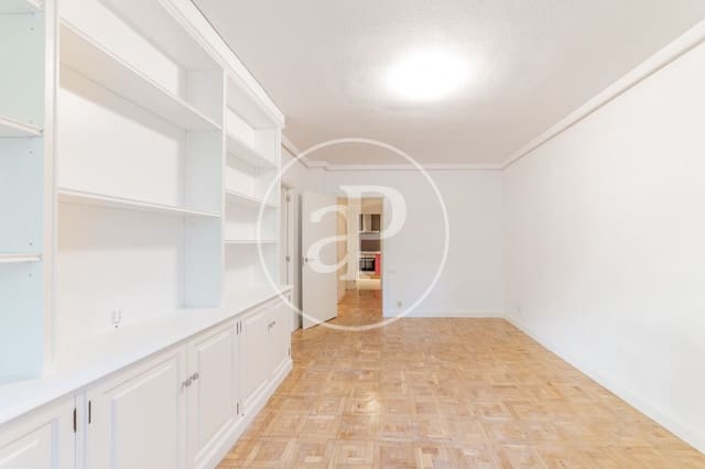 2 bedroom Apartment for rent in Ciudad Universitaria, Madrid city with pool - € 1,600 (Ref: 9236902)