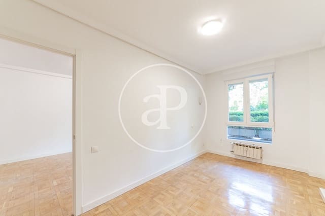 2 bedroom Apartment for rent in Ciudad Universitaria, Madrid city with pool - € 1,600 (Ref: 9236902)