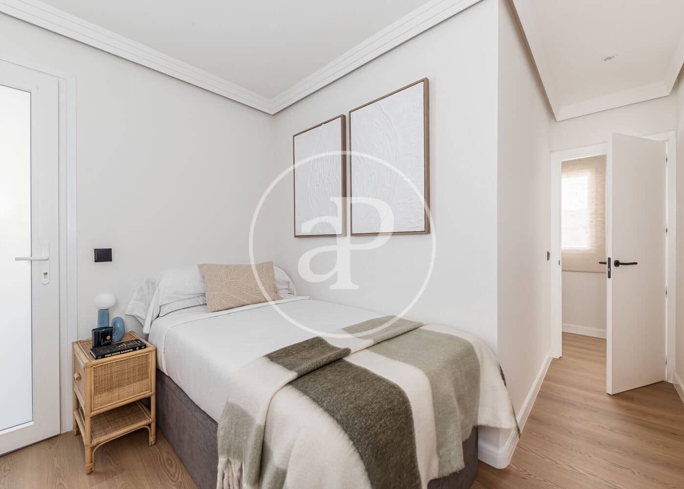 3 soveværelse Lejlighed til salg i Madrid by - € 1.790.000 (Ref: 9236903)