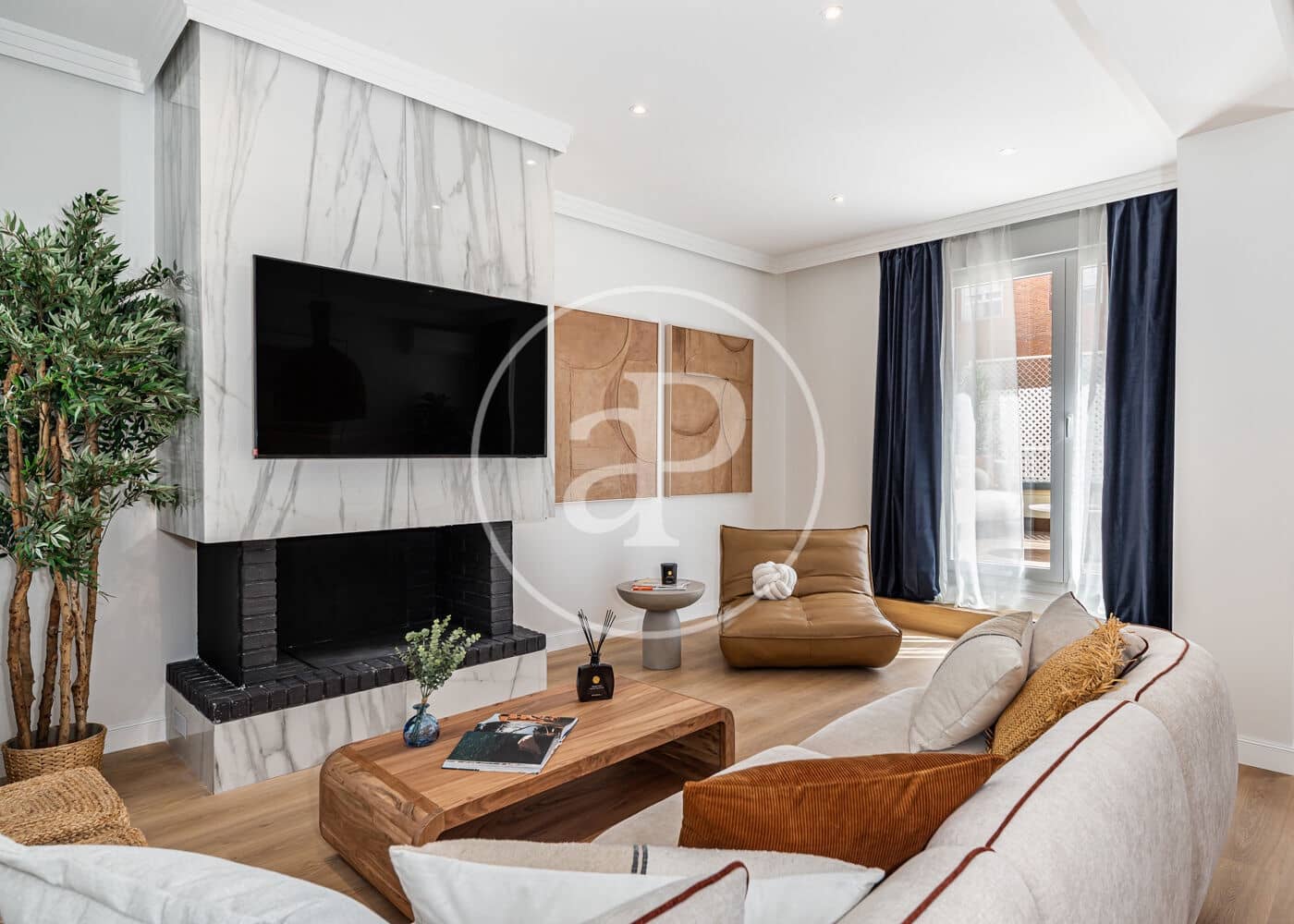 3 soveværelse Lejlighed til salg i Madrid by - € 1.790.000 (Ref: 9236903)