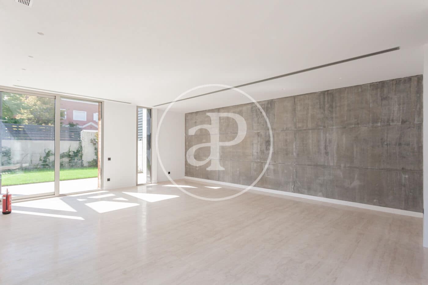 4 soverom Villa til salgs i Madrid by med svømmebasseng - € 2 190 000 (Ref: 9240417)