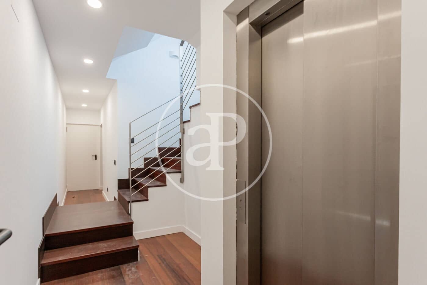 4 soverom Villa til salgs i Madrid by med svømmebasseng - € 2 190 000 (Ref: 9240417)