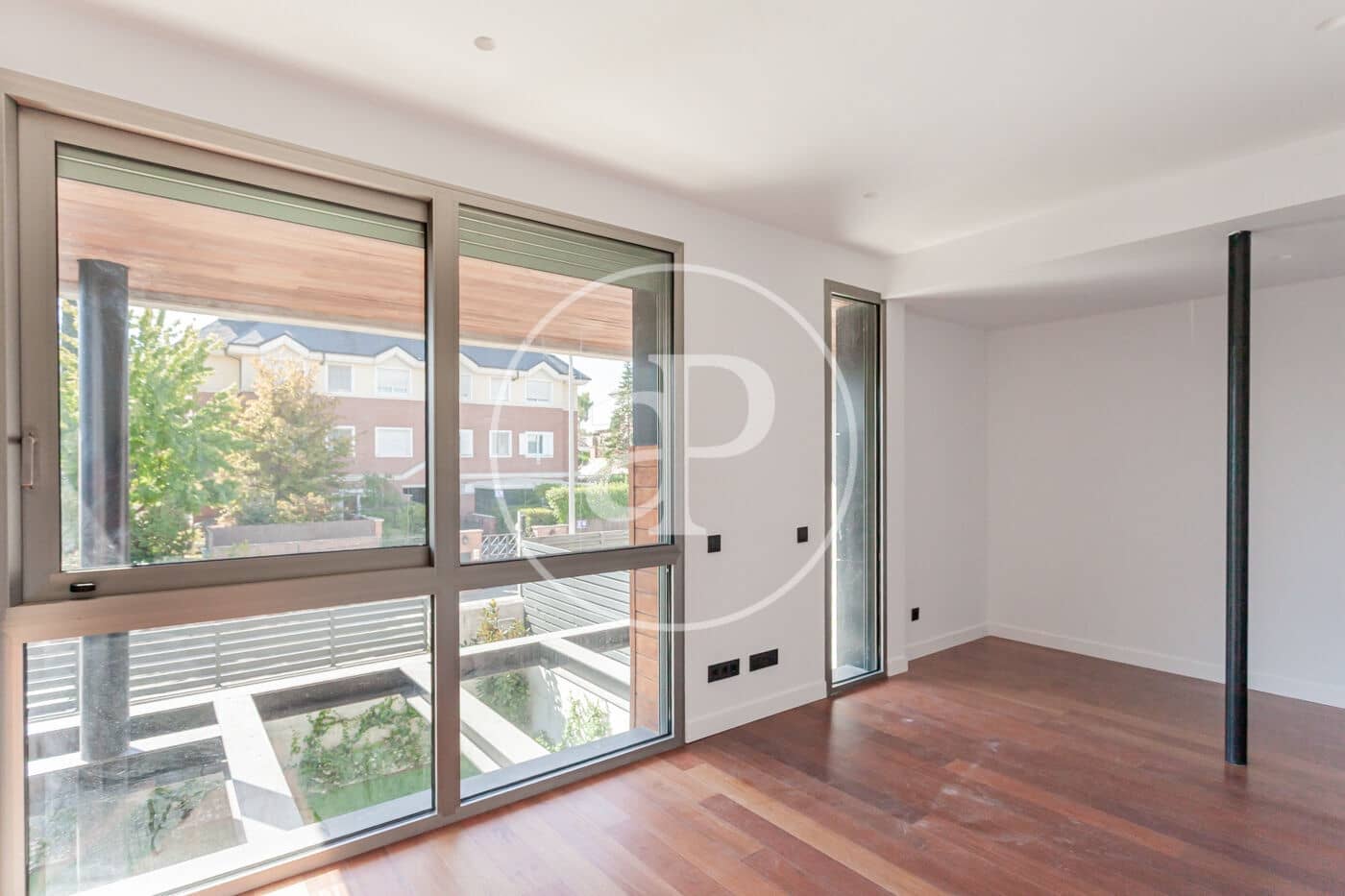 4 soverom Villa til salgs i Madrid by med svømmebasseng - € 2 190 000 (Ref: 9240417)