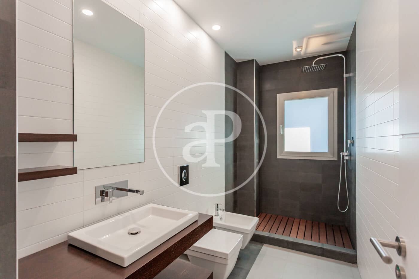 4 soverom Villa til salgs i Madrid by med svømmebasseng - € 2 190 000 (Ref: 9240417)