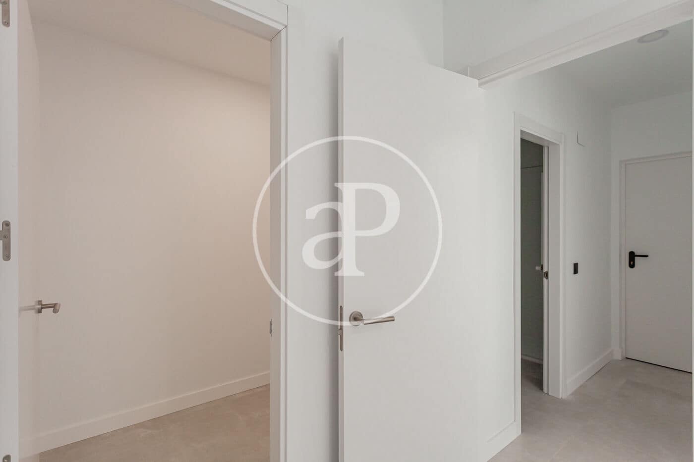 4 soverom Villa til salgs i Madrid by med svømmebasseng - € 2 190 000 (Ref: 9240417)