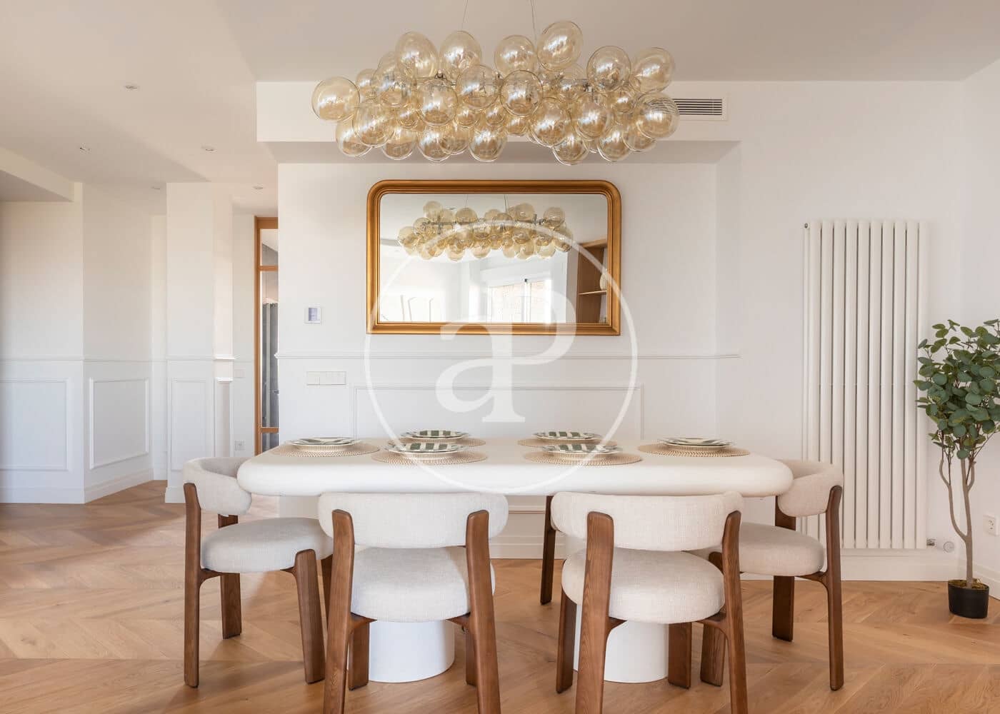 3 soveværelse Lejlighed til salg i Madrid by - € 3.600.000 (Ref: 9240420)