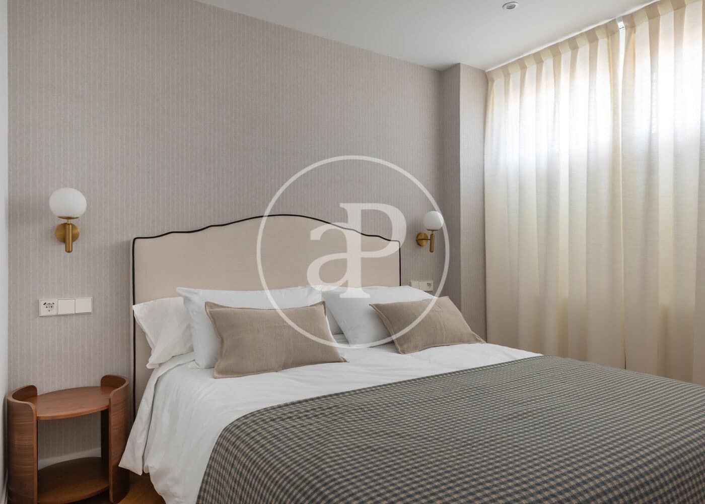 3 soveværelse Lejlighed til salg i Madrid by - € 3.600.000 (Ref: 9240420)