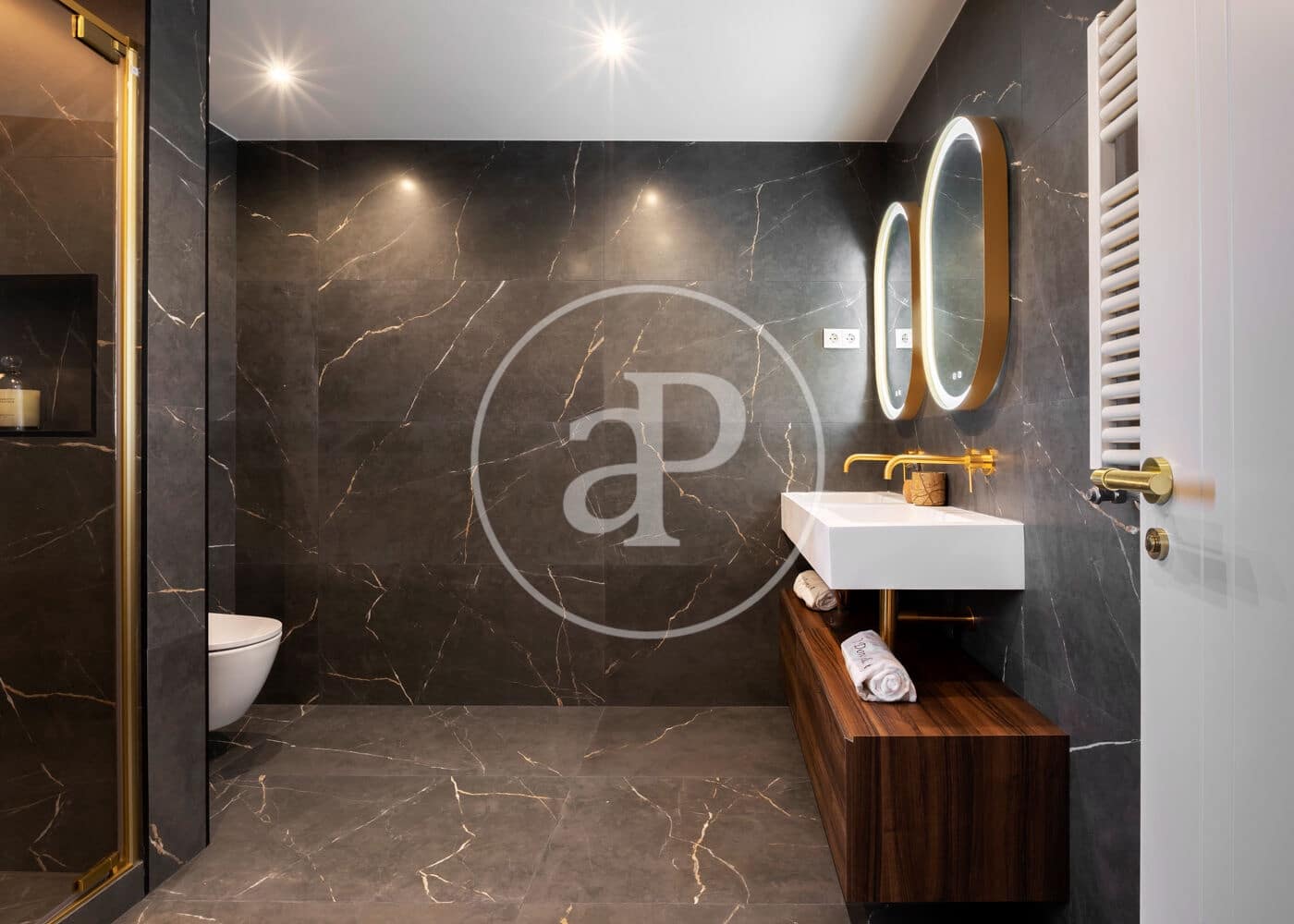 3 soveværelse Lejlighed til salg i Madrid by - € 3.600.000 (Ref: 9240420)