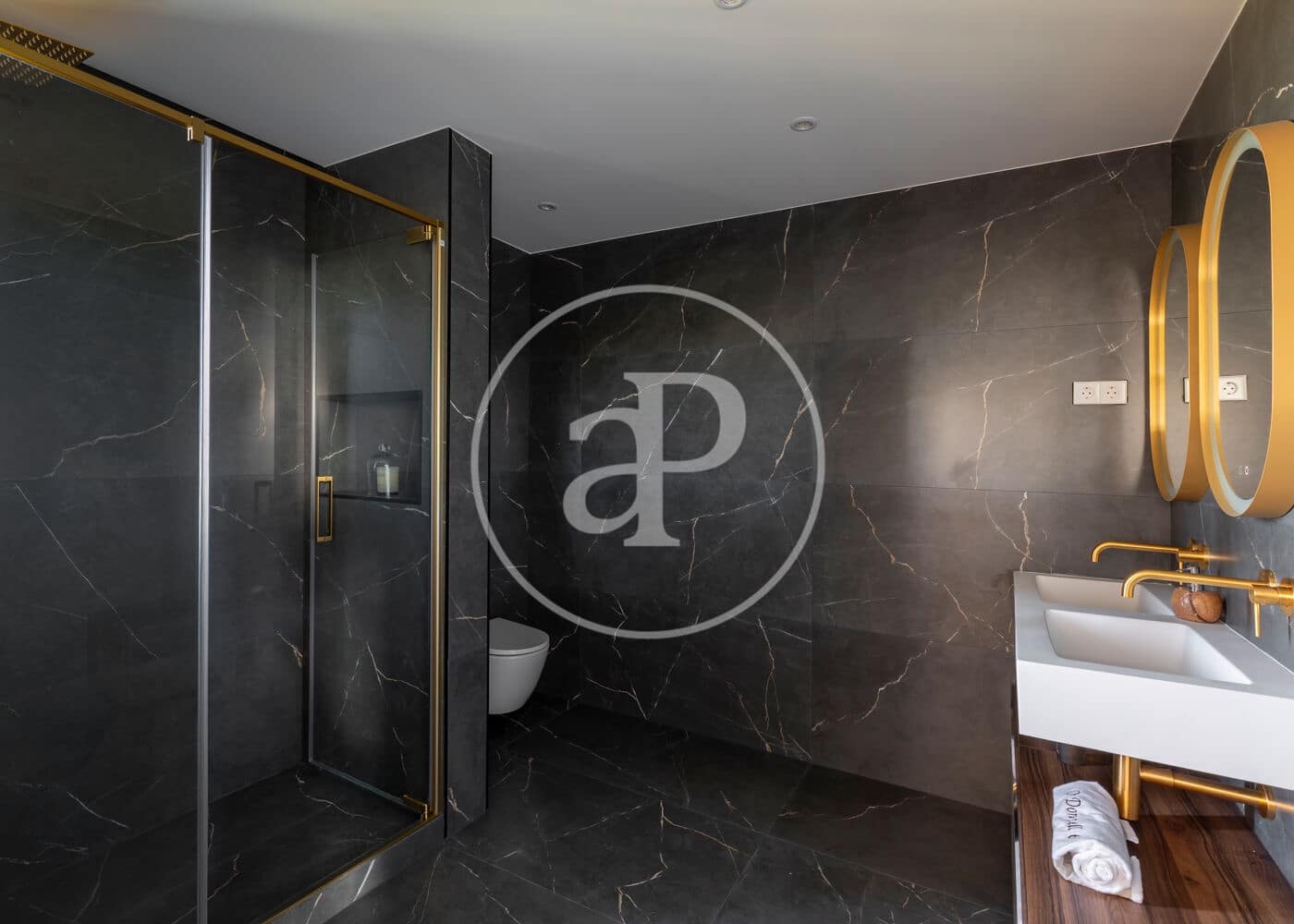 3 soveværelse Lejlighed til salg i Madrid by - € 3.600.000 (Ref: 9240420)