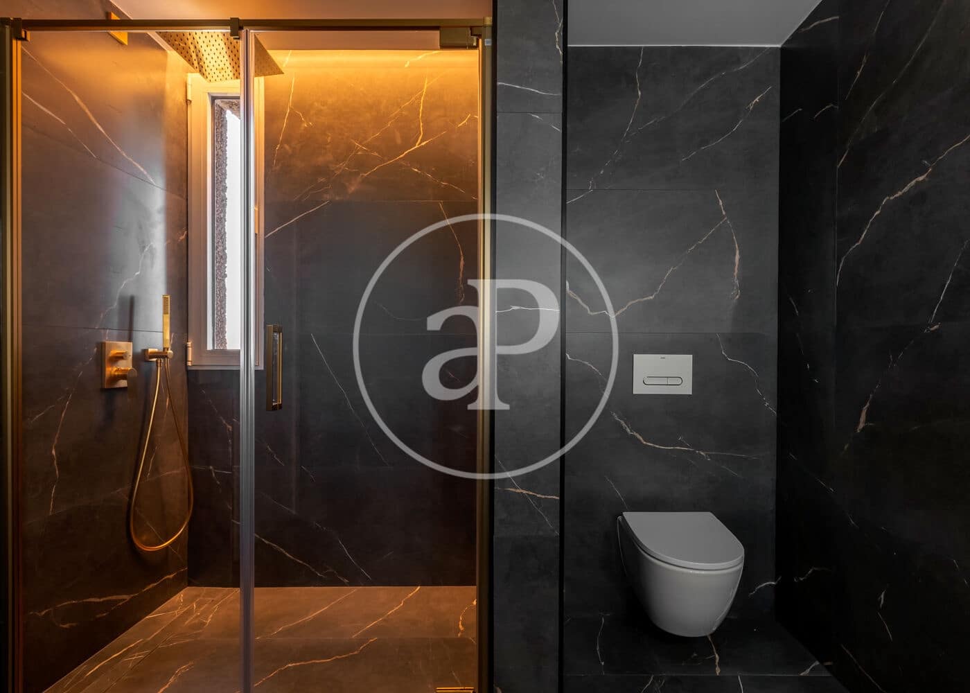 3 soveværelse Lejlighed til salg i Madrid by - € 3.600.000 (Ref: 9240420)