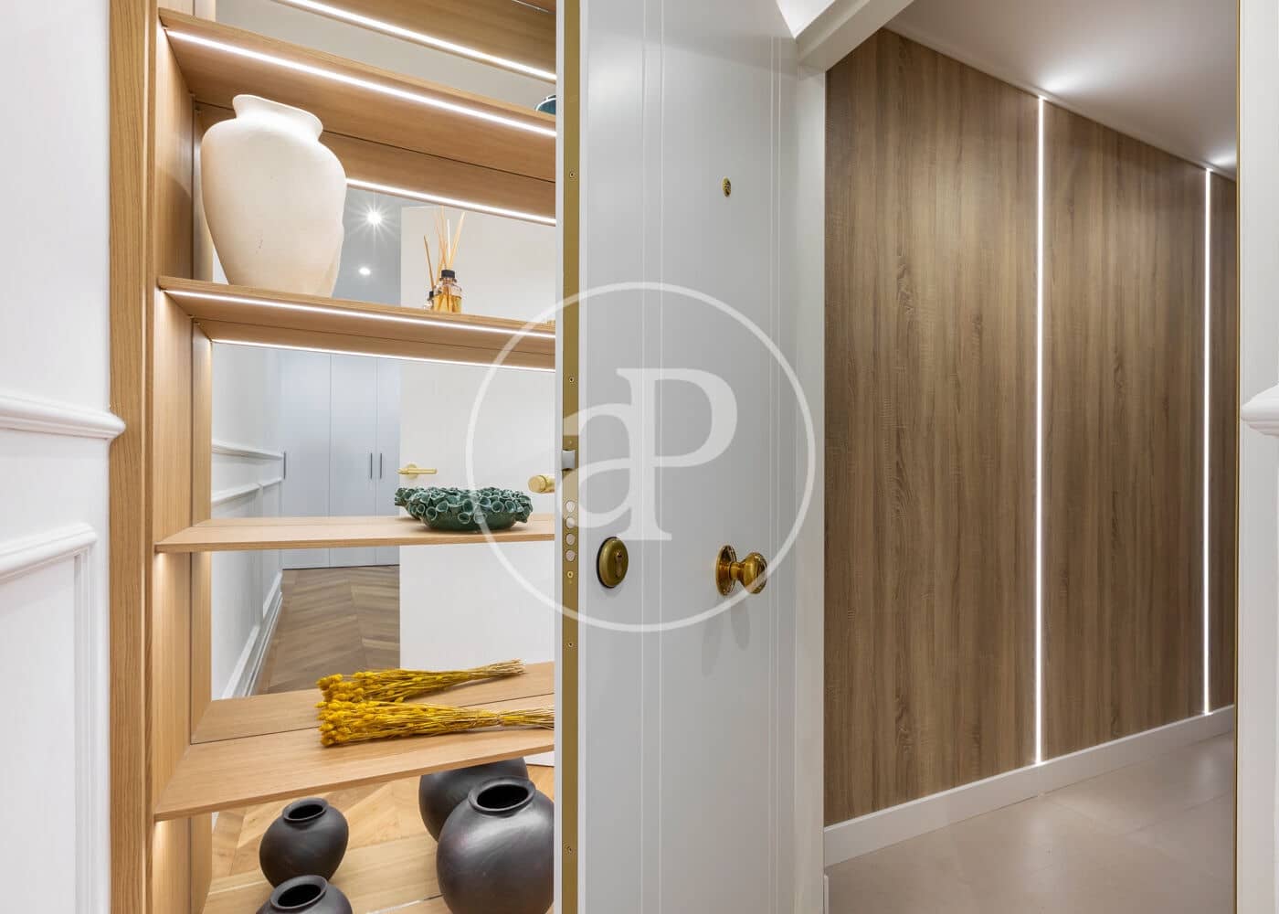 3 soveværelse Lejlighed til salg i Madrid by - € 3.600.000 (Ref: 9240420)