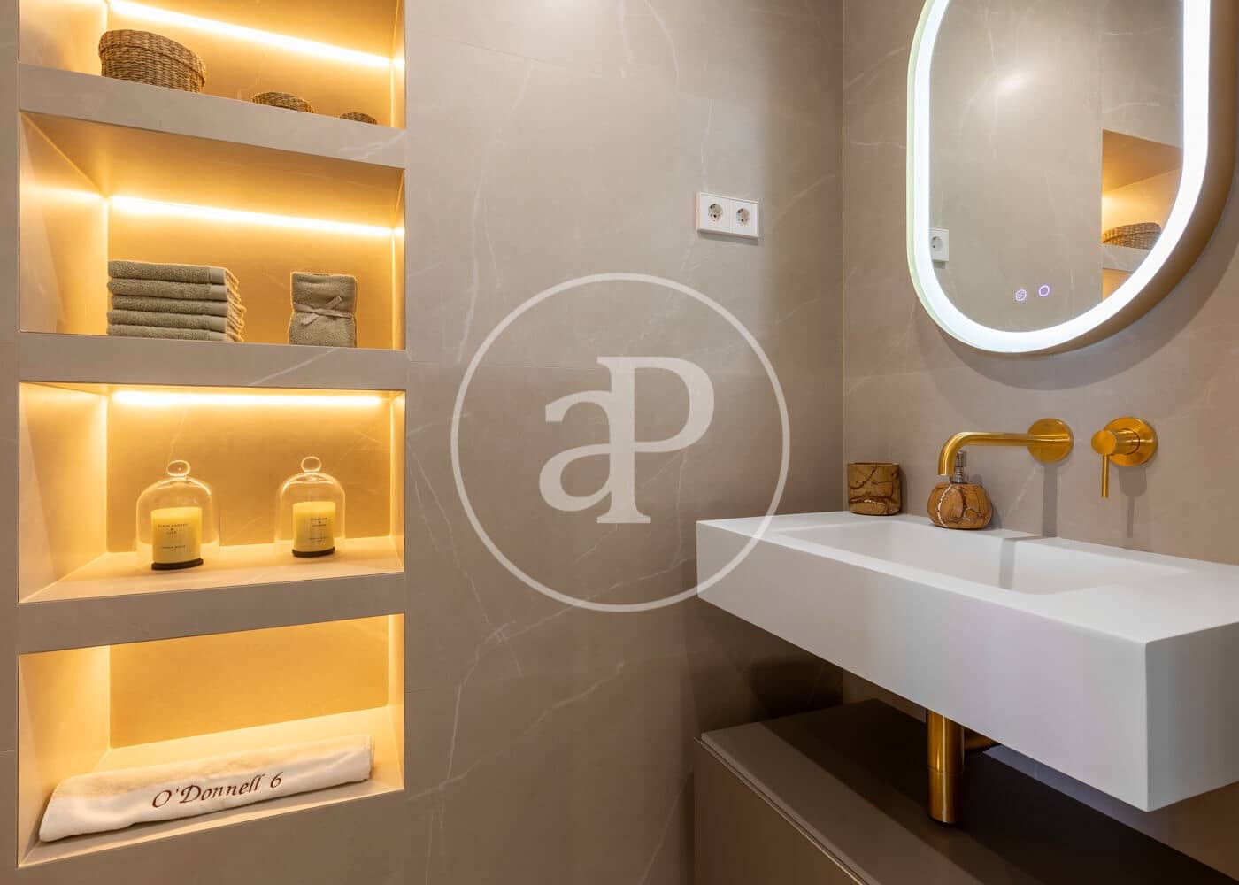 3 soveværelse Lejlighed til salg i Madrid by - € 3.600.000 (Ref: 9240420)