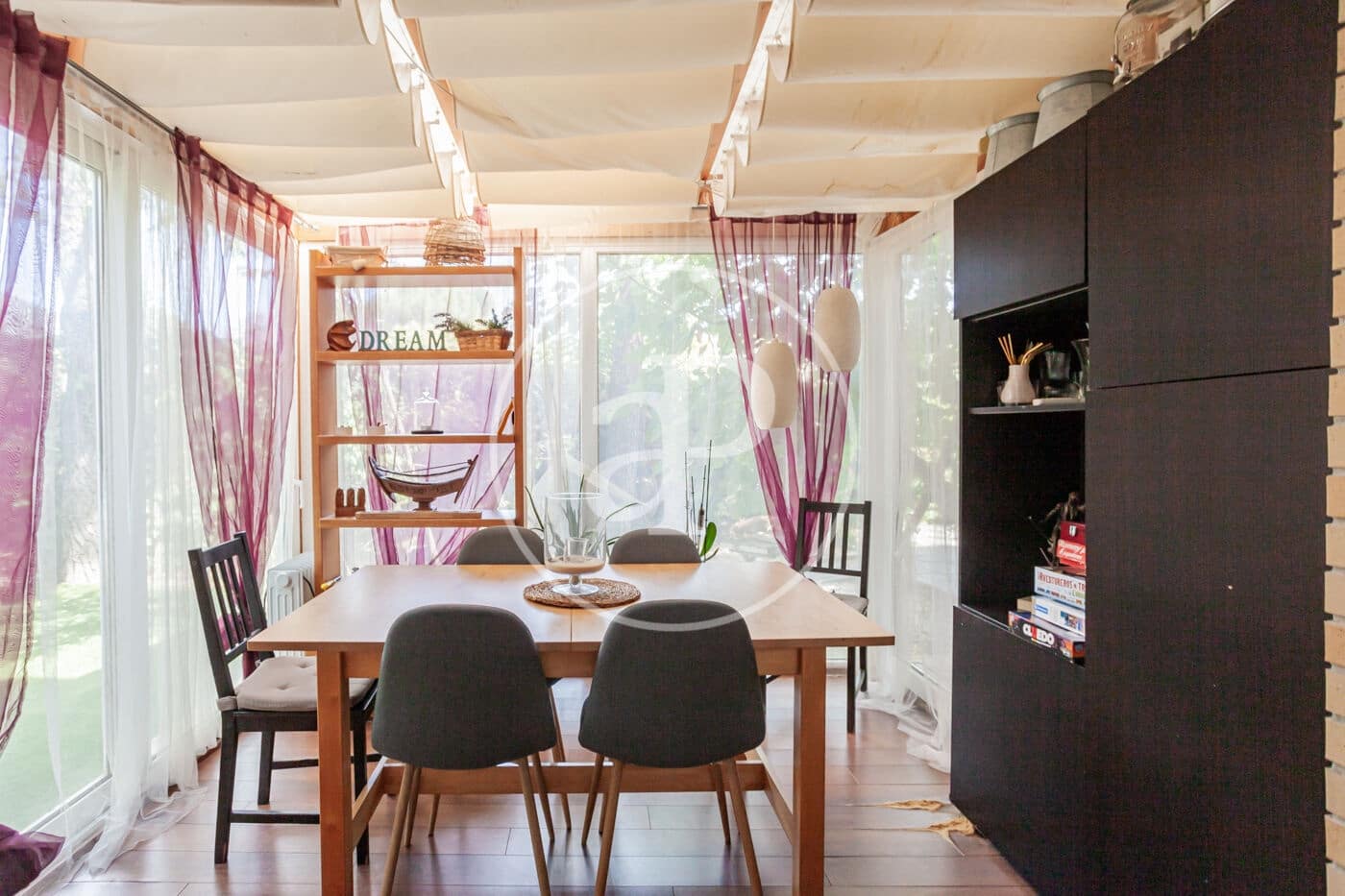 6 soverom Villa til salgs i Las Rozas de Madrid med svømmebasseng - € 1 250 000 (Ref: 9240422)