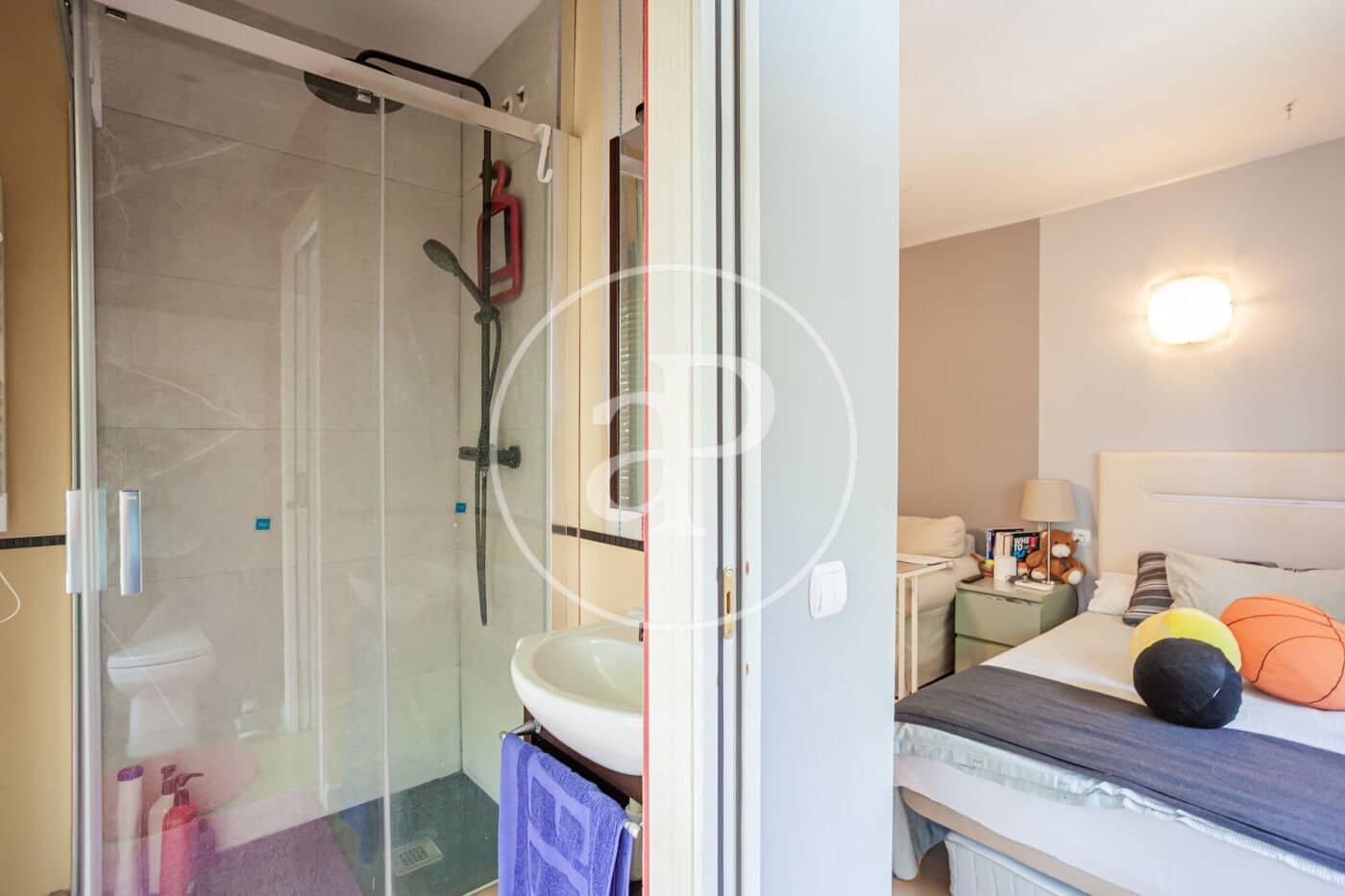 6 soverom Villa til salgs i Las Rozas de Madrid med svømmebasseng - € 1 250 000 (Ref: 9240422)