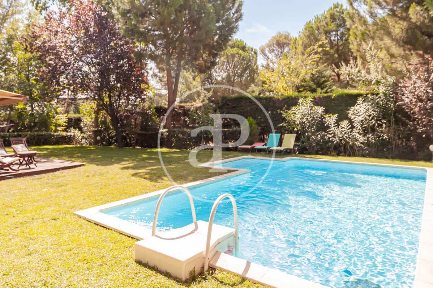 6 soverom Villa til salgs i Las Rozas de Madrid med svømmebasseng - € 1 250 000 (Ref: 9240422)