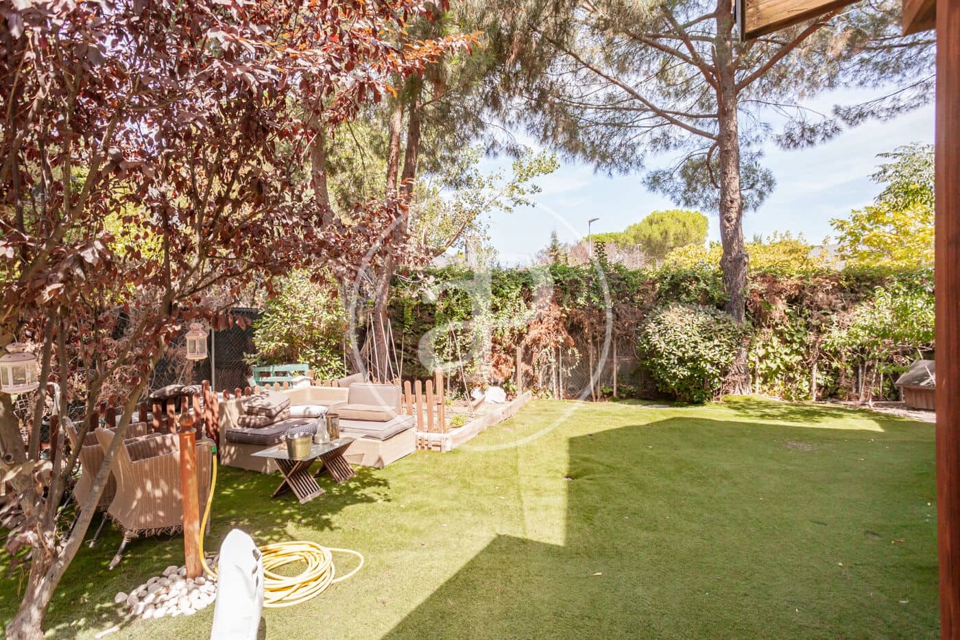 6 soverom Villa til salgs i Las Rozas de Madrid med svømmebasseng - € 1 250 000 (Ref: 9240422)