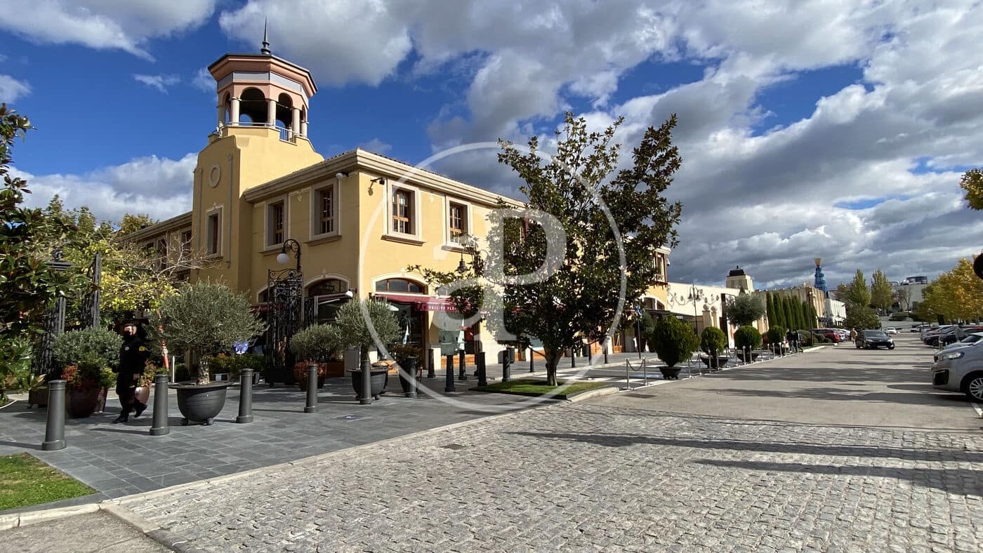 6 soverom Villa til salgs i Las Rozas de Madrid med svømmebasseng - € 1 250 000 (Ref: 9240422)