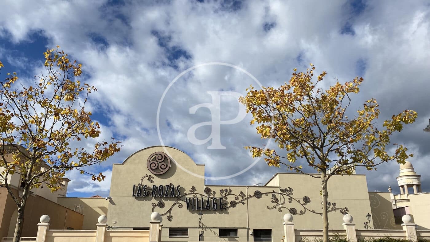 6 soverom Villa til salgs i Las Rozas de Madrid med svømmebasseng - € 1 250 000 (Ref: 9240422)