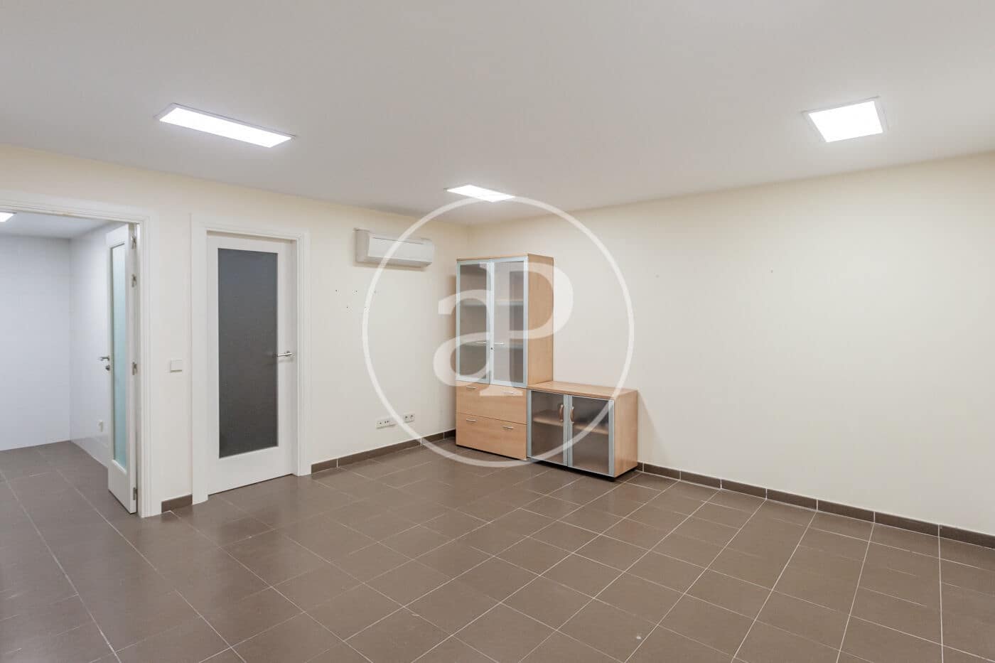 6 soveværelse Villa til leje i Pozuelo de Alarcon med swimmingpool - € 6.500 (Ref: 9243421)