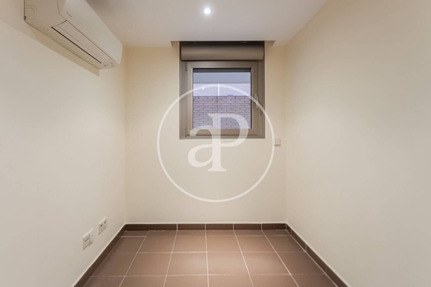 6 soveværelse Villa til leje i Pozuelo de Alarcon med swimmingpool - € 6.500 (Ref: 9243421)