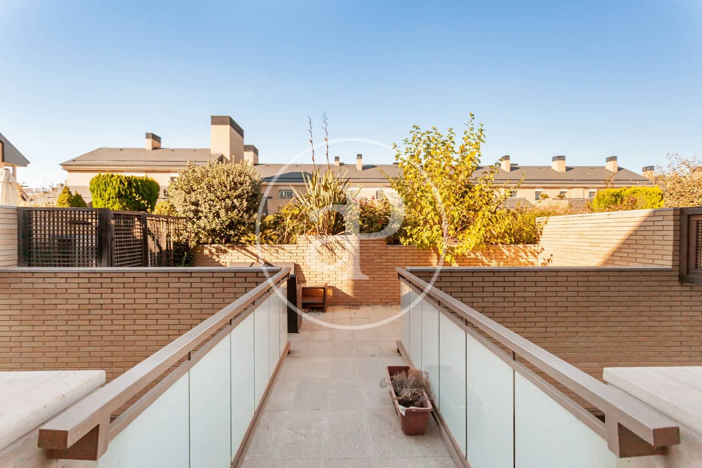 6 soveværelse Villa til leje i Pozuelo de Alarcon med swimmingpool - € 6.500 (Ref: 9243421)