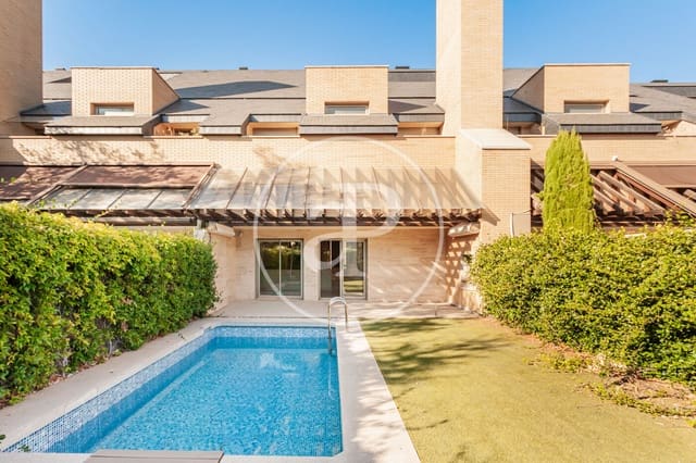 6 bedroom Villa for rent in Pozuelo de Alarcón with pool - € 6,500 (Ref: 9243421)