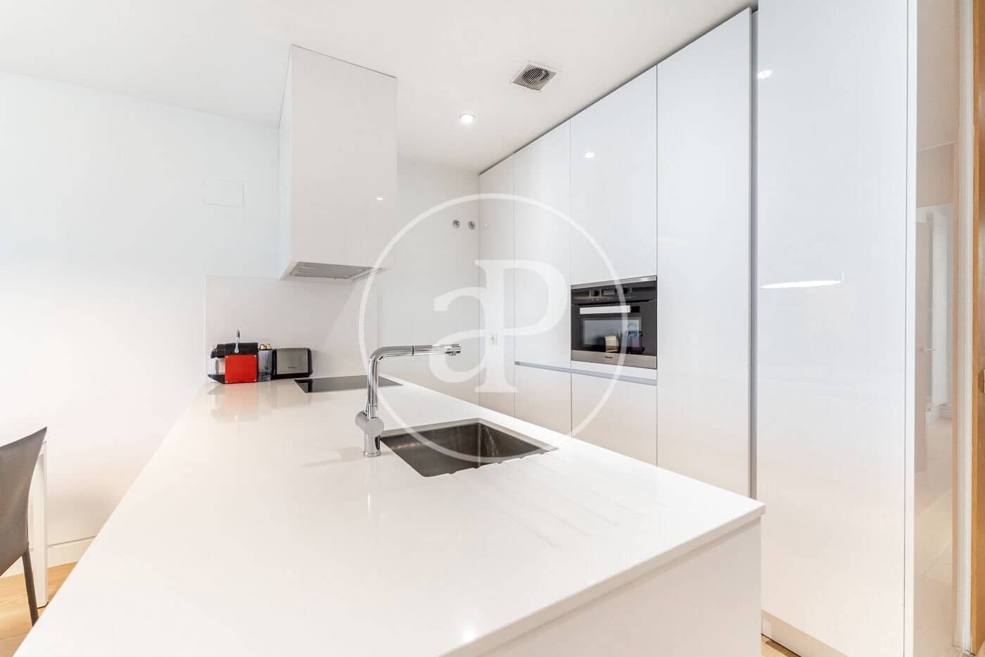 1 bedroom Apartment for rent in Madrid city - € 3,200 (Ref: 9243423)