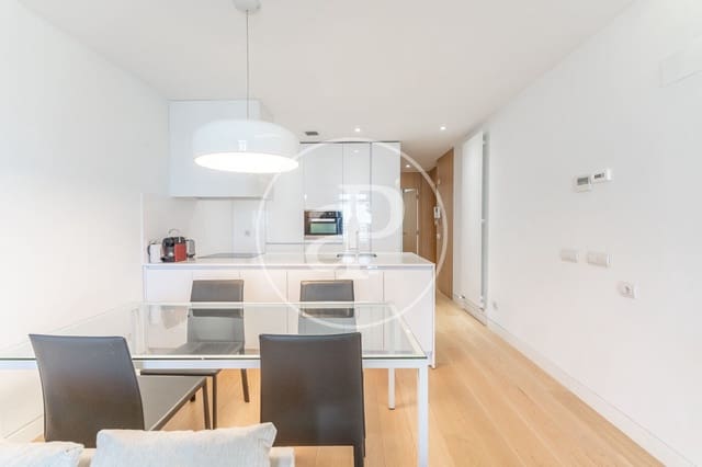 Appartement de 1 chambre à louer à Almagro, Madrid ville - 3 200 € (Ref: 9243423)