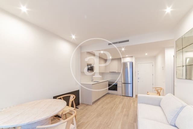 1 sypialnia Apartament do wynajęcia w Palacio, Miasto Madryt - 2 000 € (Ref: 9247313)