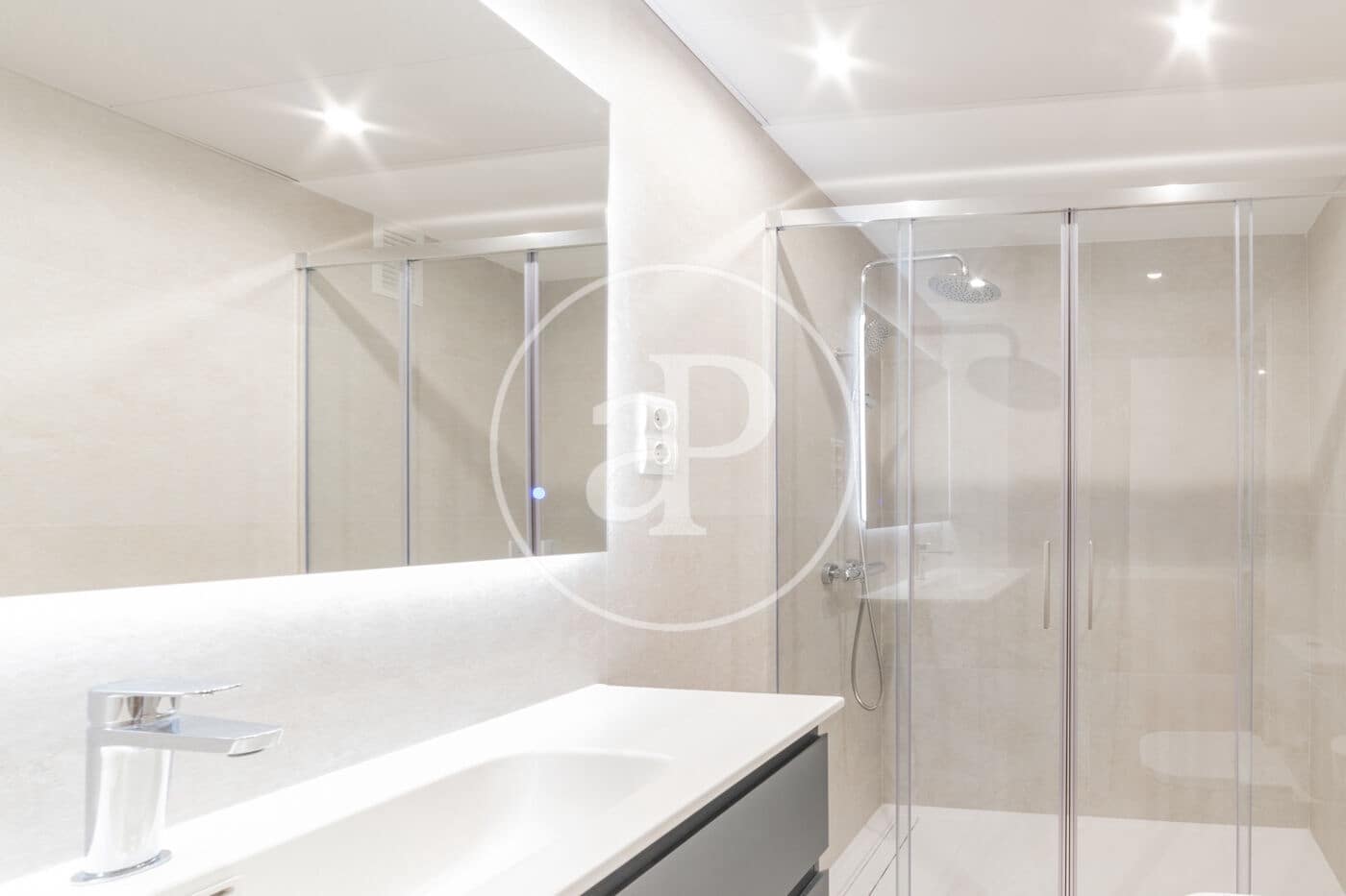 1 sypialnia Apartament do wynajęcia w Miasto Madryt - 2 000 € (Ref: 9247313)