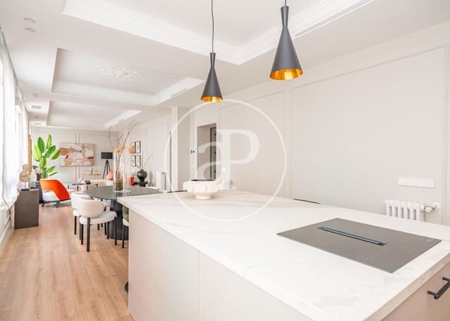 3 sypialnia Apartament na sprzedaż w Rios Rosas, Miasto Madryt - 1 550 000 € (Ref: 9247315)