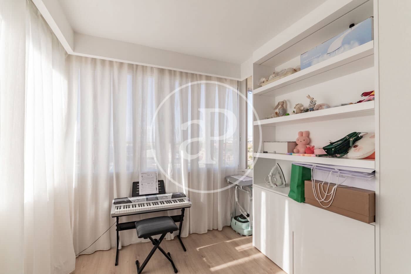 4 makuuhuone Kattohuoneisto myytävänä paikassa Madrid kaupunki mukana uima-altaan - 1 895 000 € (Ref: 9252477)