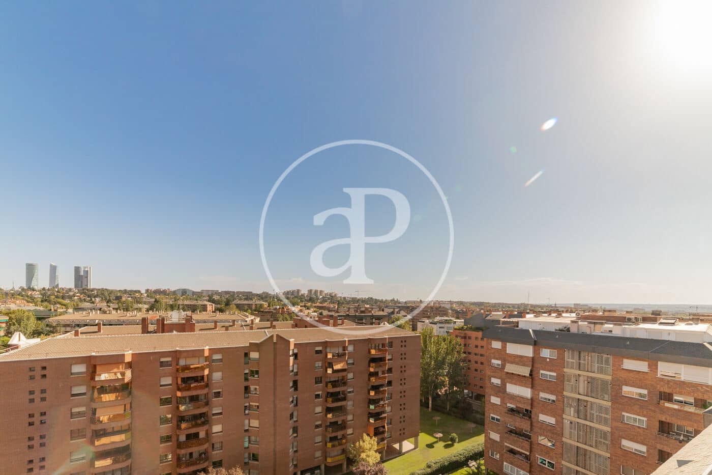4 makuuhuone Kattohuoneisto myytävänä paikassa Madrid kaupunki mukana uima-altaan - 1 895 000 € (Ref: 9252477)