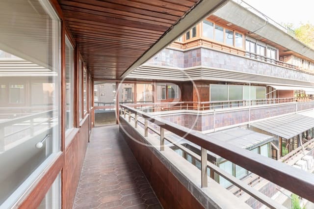 2 soveværelse Lejlighed til leje i Castellana, Madrid by med swimmingpool garage - € 2.600 (Ref: 9255289)
