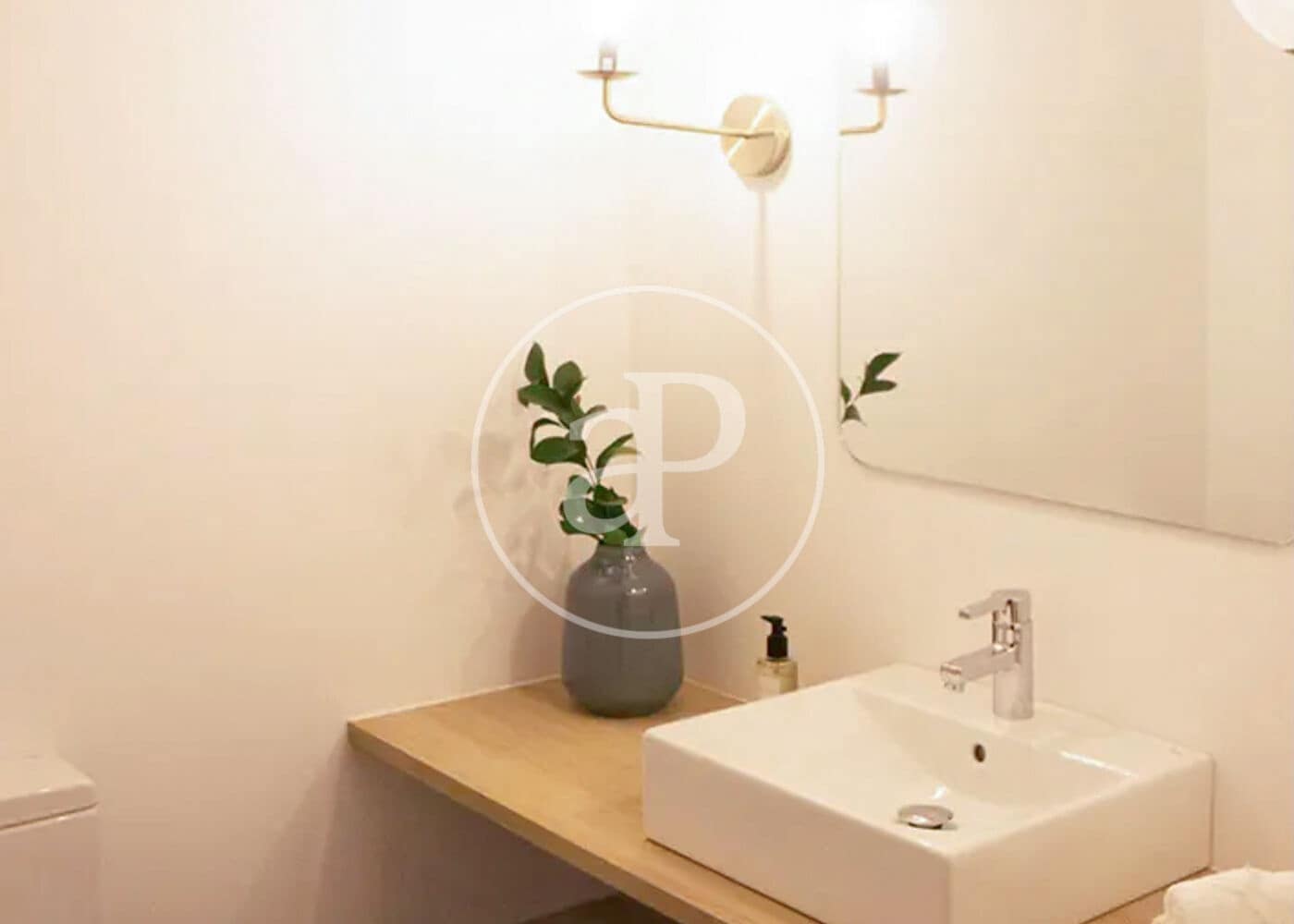 1 soverom Leilighet til leie i Madrid by - € 4 400 (Ref: 9255292)