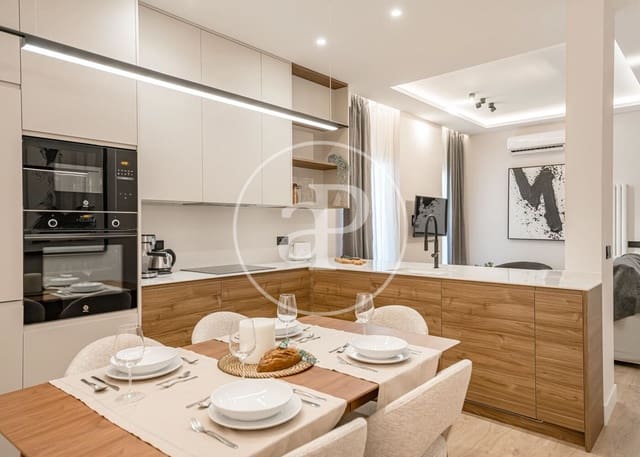 3 Zimmer Apartment zu verkaufen in Sol, Madrid Stadt - 919.000 € (Ref: 9255293)