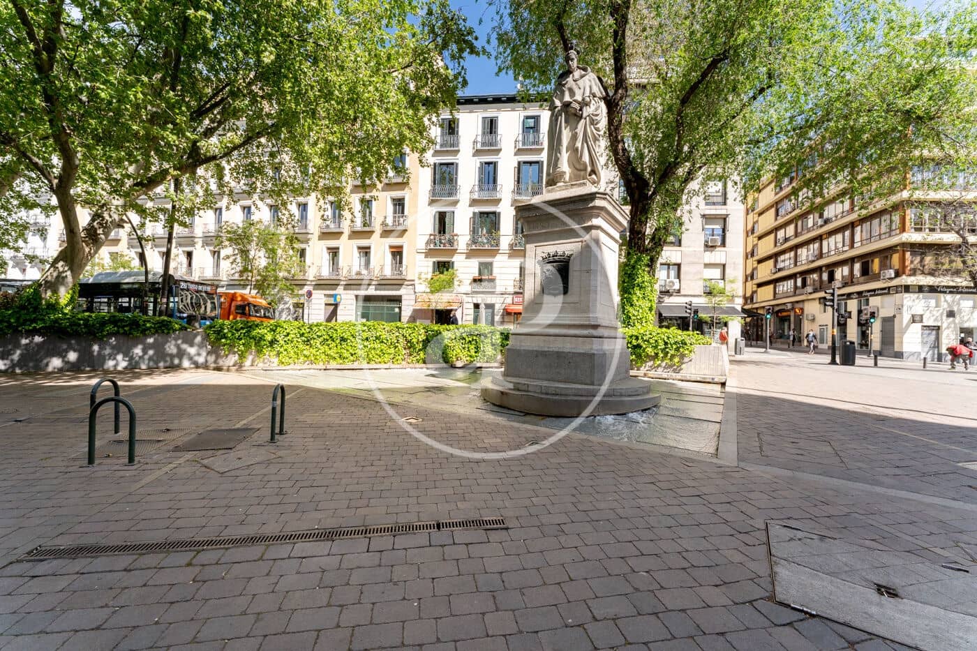 3 sovrum Lägenhet till salu i Madrid stad - 919 000 € (Ref: 9255293)