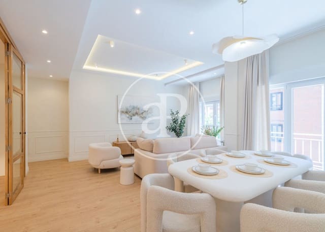 3 soveværelse Lejlighed til salg i Cuatro Caminos, Madrid by - € 1.395.000 (Ref: 9255297)