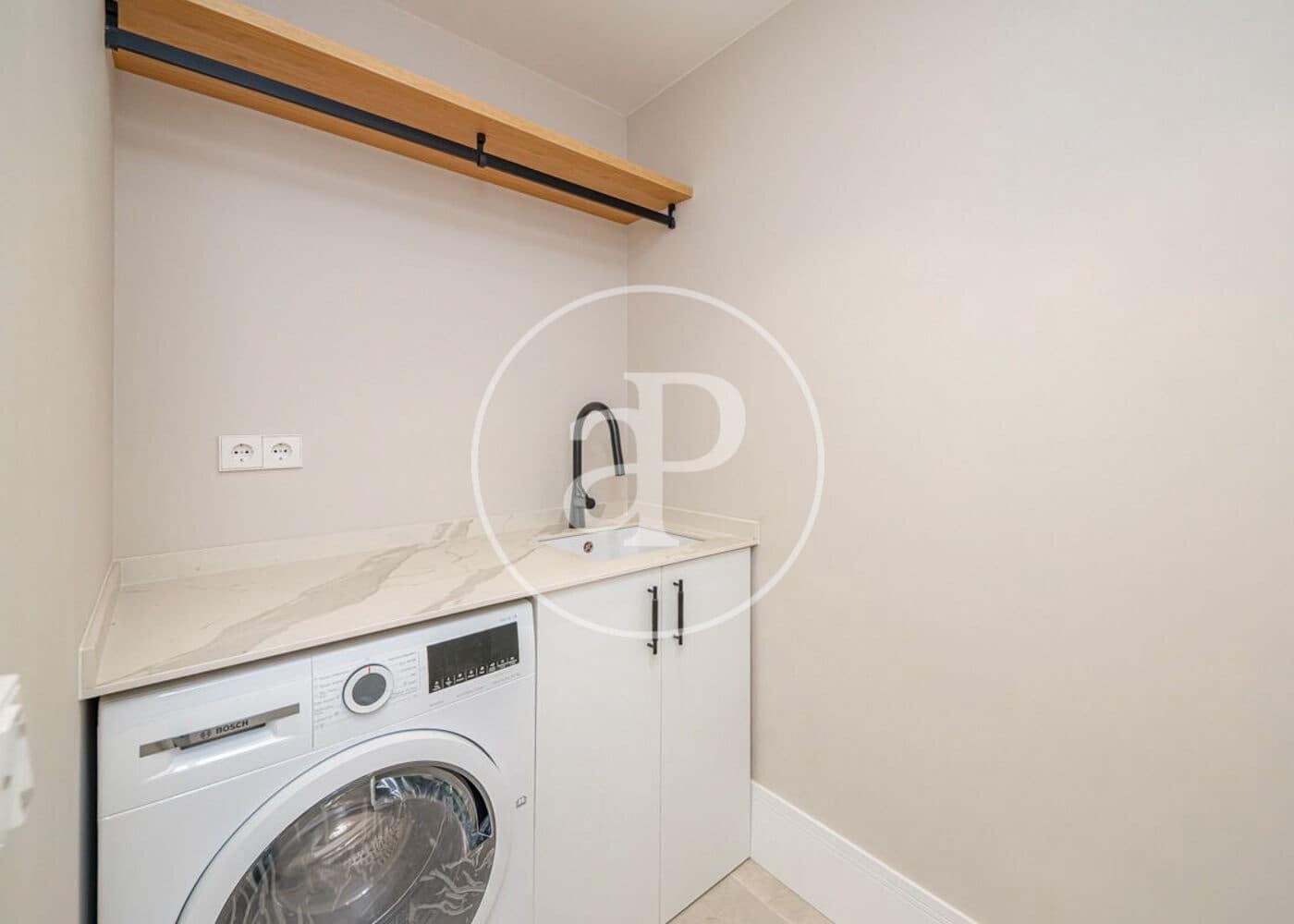 3 sypialnia Apartament na sprzedaż w Miasto Madryt - 1 695 000 € (Ref: 9255298)