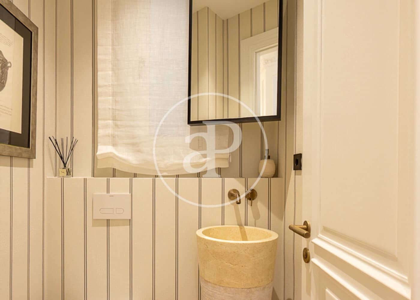 4 bedroom Apartment for sale in Madrid city - € 7,200,000 (Ref: 9257303)